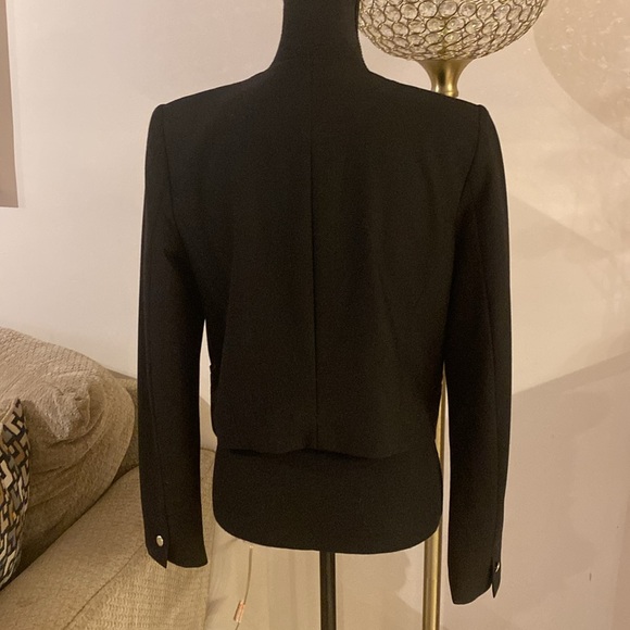 Marchesa Voyage Black Ruffle
Nautical Band-Style Cropped Blazer size 8 - Picture 10 of 11